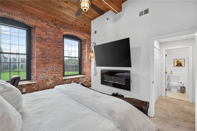 300 Front Street 101, Pawtucket, RI 02860
