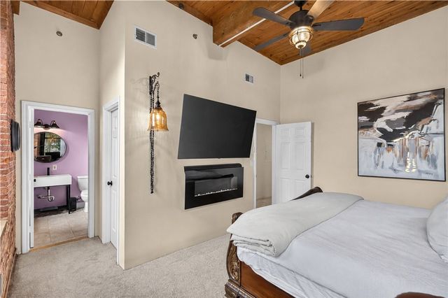300 Front Street 101, Pawtucket, RI 02860