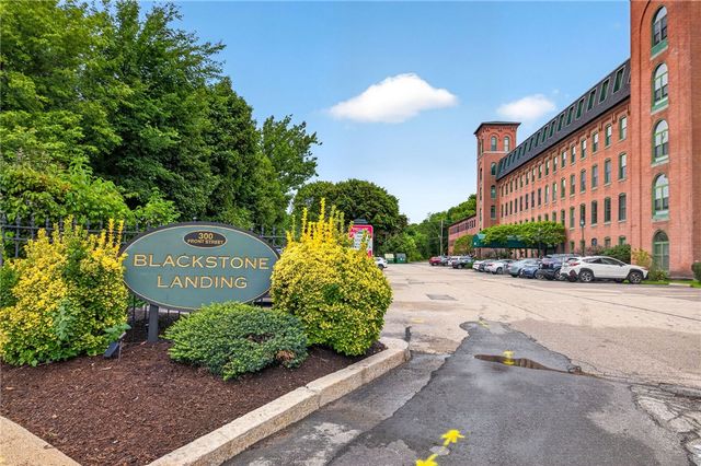 300 Front Street 101, Pawtucket, RI 02860