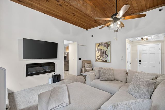 300 Front Street 101, Pawtucket, RI 02860