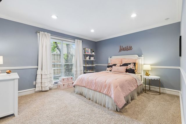 6879 Mossvine Circle, Dallas, TX 75254