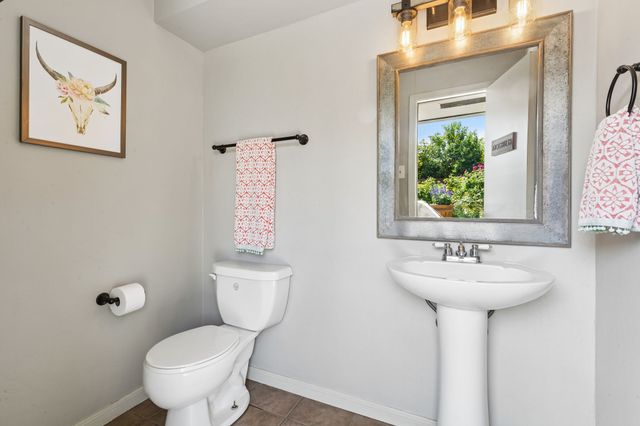 6879 Mossvine Circle, Dallas, TX 75254