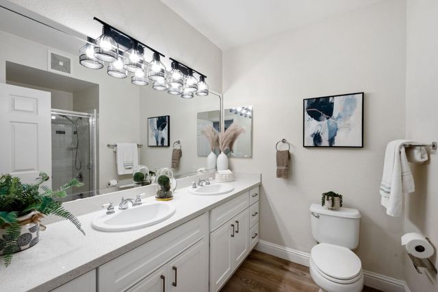 212 Crescent Court, Brisbane, CA 94005