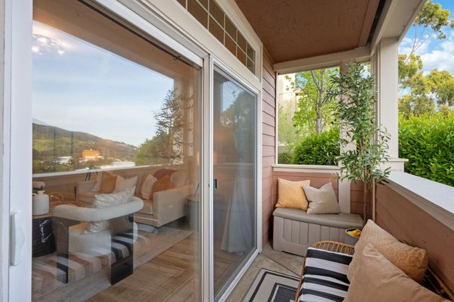 212 Crescent Court, Brisbane, CA 94005