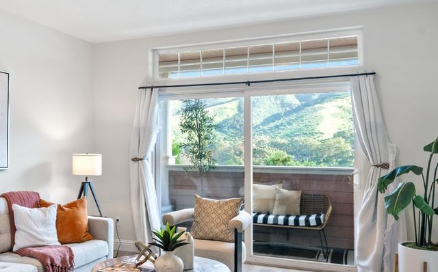 212 Crescent Court, Brisbane, CA 94005