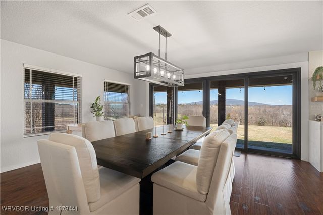 21580 Ranch Road, Howe, OK 74940