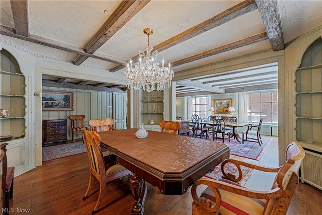 3450 Roundwood Road, Hunting Valley, OH 44022