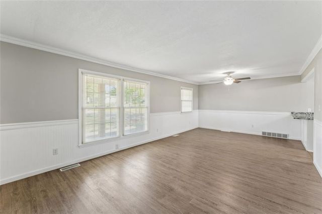 18611 E Salisbury Road, Independence, MO 64056