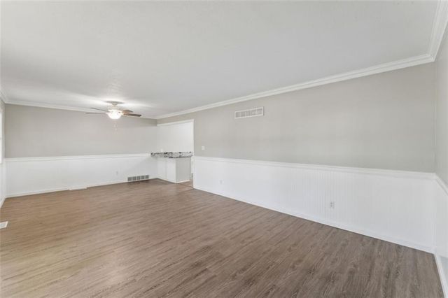 18611 E Salisbury Road, Independence, MO 64056