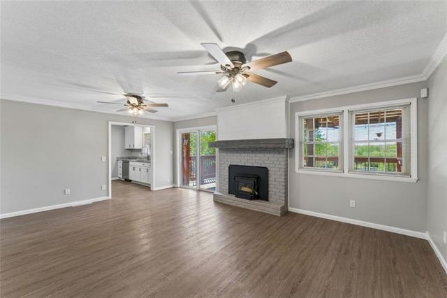 18611 E Salisbury Road, Independence, MO 64056