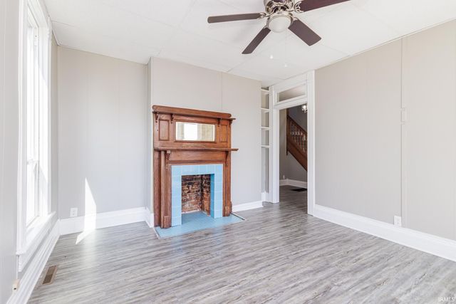 2203 S Elm Street, Muncie, IN 47302