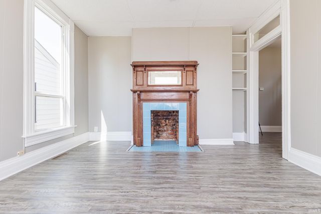 2203 S Elm Street, Muncie, IN 47302