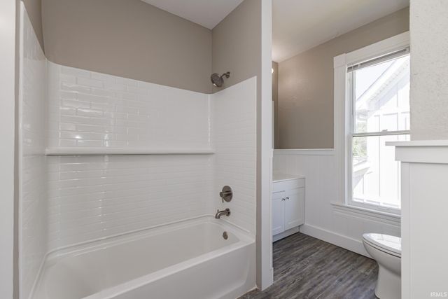 2203 S Elm Street, Muncie, IN 47302