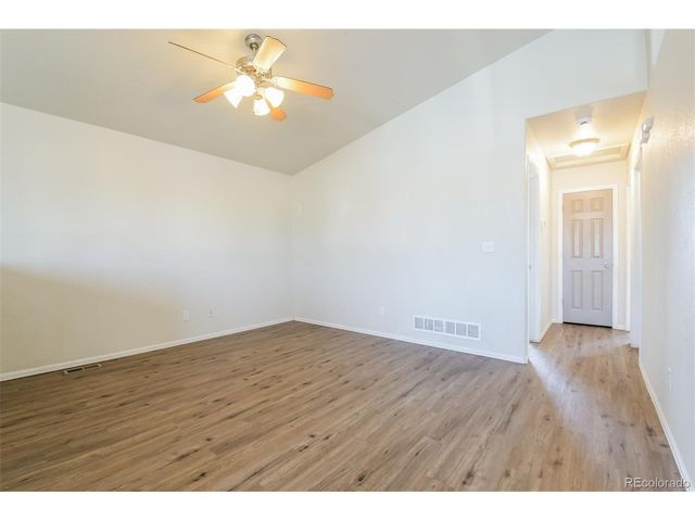 406 E 28th Street Dr, Greeley, CO 80631