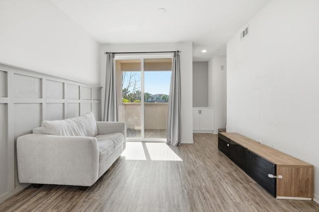 5300 CALLE ROCKFISH 2, San Diego, CA 92154