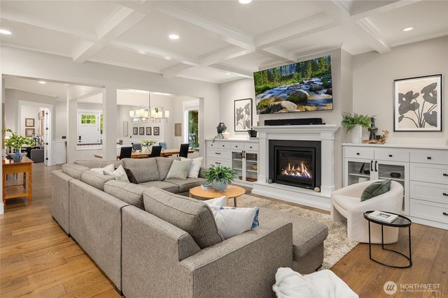 7835 Ledgestone Loop NE, Bainbridge Island, WA 98110