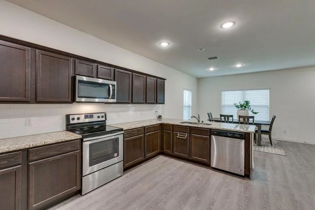 4627 Raleigh Dalton Road, Dallas, TX 75227