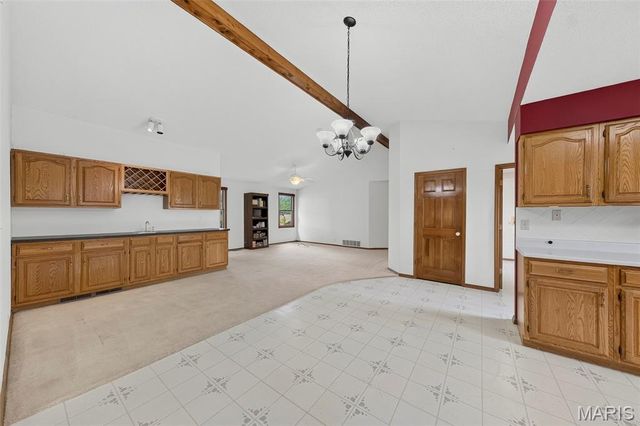 2167 Old Highway 61, Troy, MO 63379