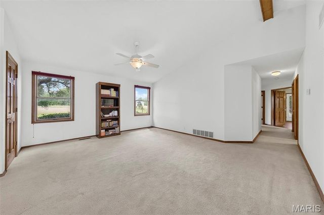 2167 Old Highway 61, Troy, MO 63379