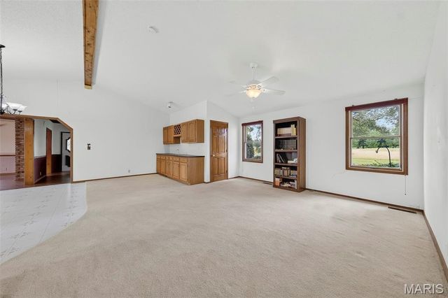 2167 Old Highway 61, Troy, MO 63379