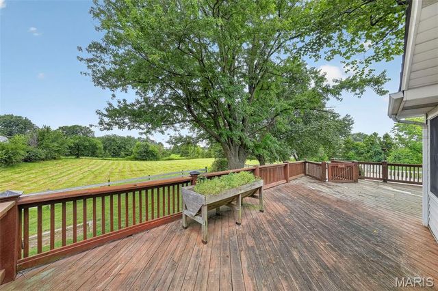 2167 Old Highway 61, Troy, MO 63379