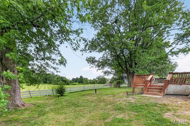 2167 Old Highway 61, Troy, MO 63379