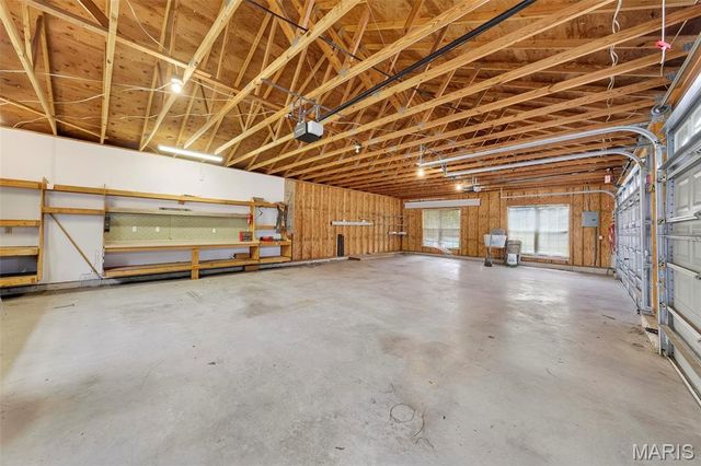 2167 Old Highway 61, Troy, MO 63379