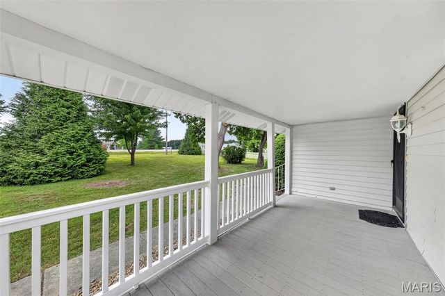 2167 Old Highway 61, Troy, MO 63379