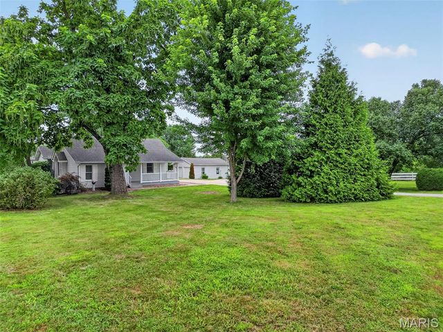 2167 Old Highway 61, Troy, MO 63379