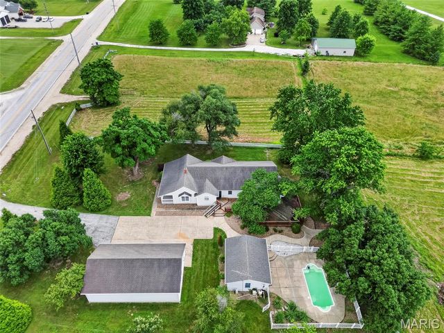 2167 Old Highway 61, Troy, MO 63379