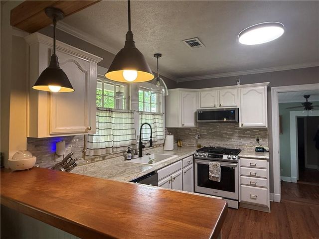 1905 CAPPEL Street, Pineville, LA 71360