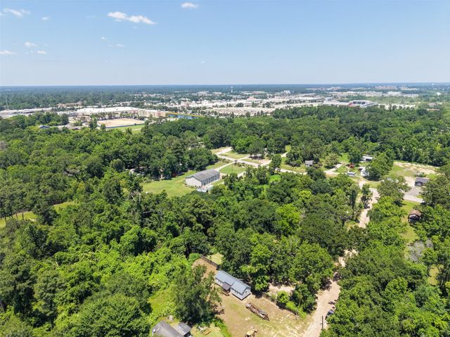 19160 Terri Lane, Conroe, TX 77385