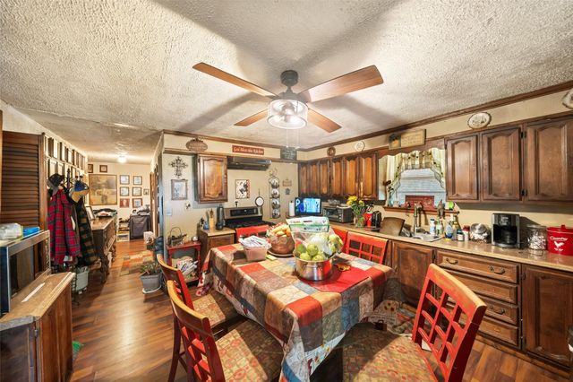 19160 Terri Lane, Conroe, TX 77385