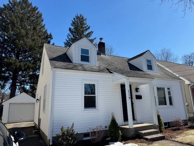 119 Powell Ave, Springfield, MA 01118