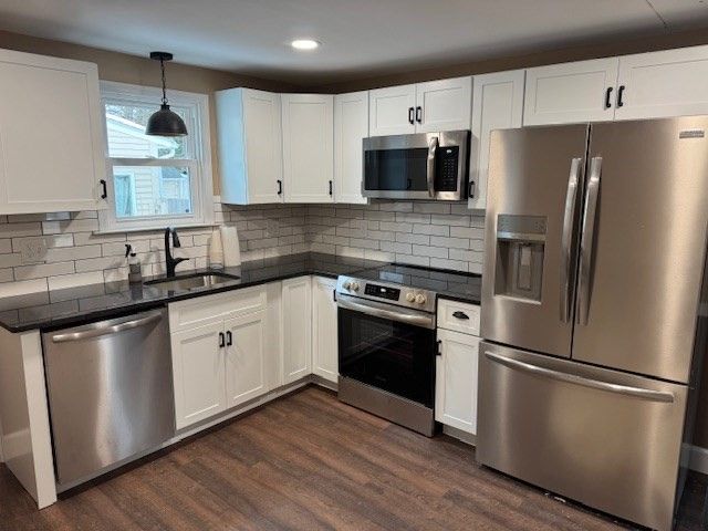 119 Powell Ave, Springfield, MA 01118