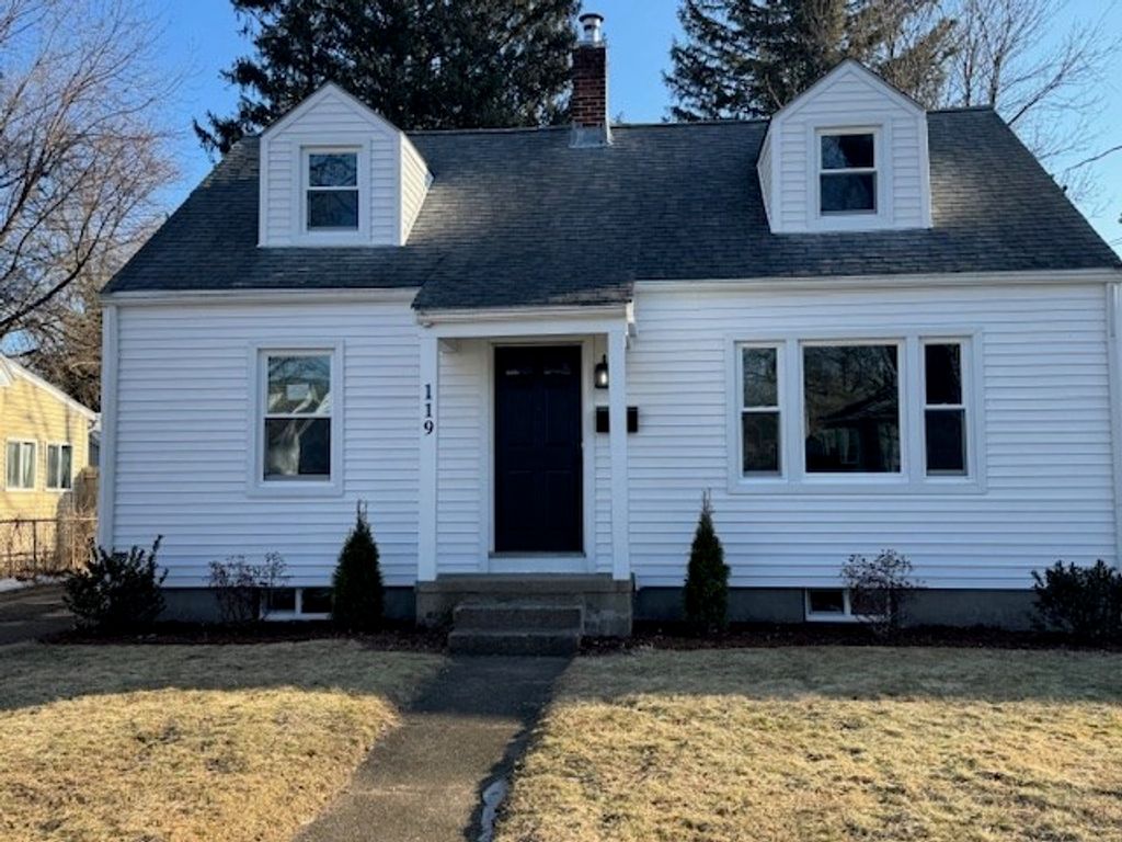 119 Powell Ave, Springfield, MA 01118