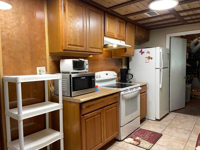 119 Apalachee Street, Lanark Village, FL 32322