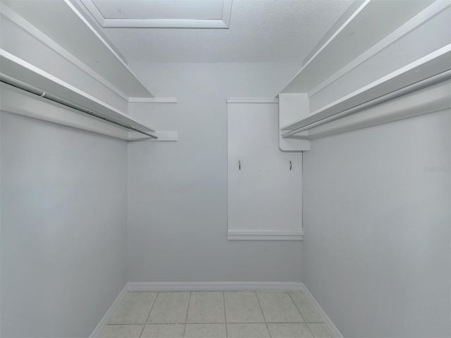 611 FAIR WINDS DRIVE 611, Nokomis, FL 34275