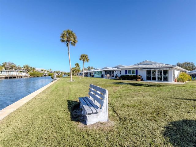 611 FAIR WINDS DRIVE 611, Nokomis, FL 34275