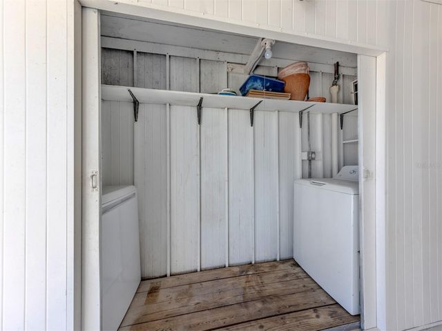 611 FAIR WINDS DRIVE 611, Nokomis, FL 34275