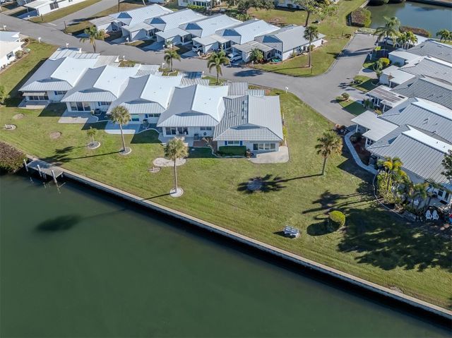 611 FAIR WINDS DRIVE 611, Nokomis, FL 34275