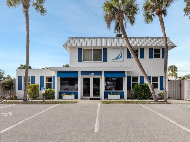 611 FAIR WINDS DRIVE 611, Nokomis, FL 34275