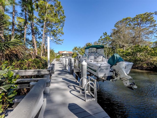 611 FAIR WINDS DRIVE 611, Nokomis, FL 34275