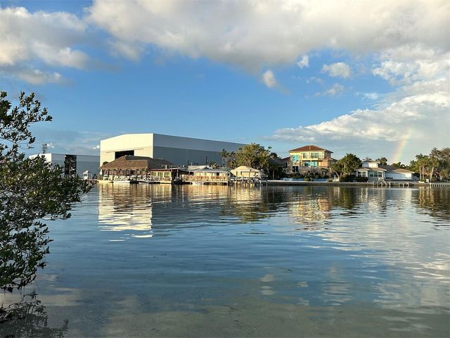 611 FAIR WINDS DRIVE 611, Nokomis, FL 34275