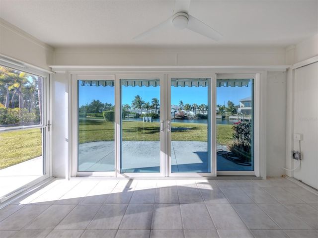 611 FAIR WINDS DRIVE 611, Nokomis, FL 34275