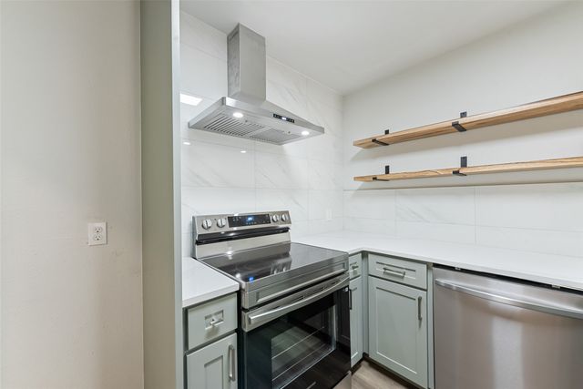 1000 S Mary Street, Arlington, TX 76010
