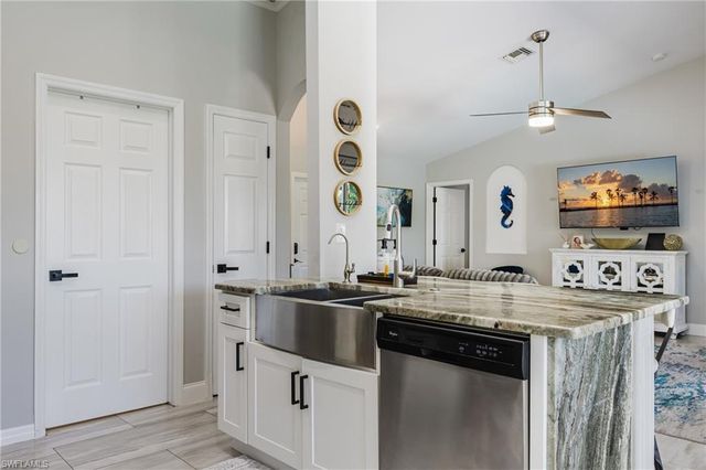 709 27th ST, Cape Coral, FL 33914