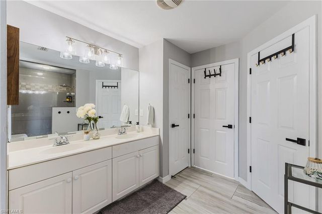 709 27th ST, Cape Coral, FL 33914