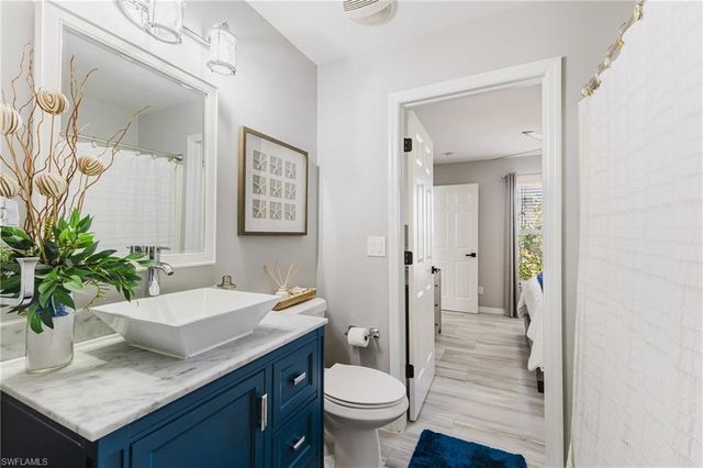 709 27th ST, Cape Coral, FL 33914