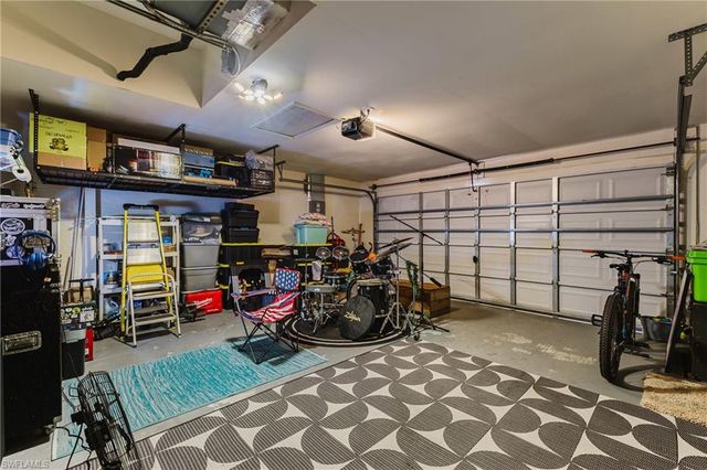 709 27th ST, Cape Coral, FL 33914